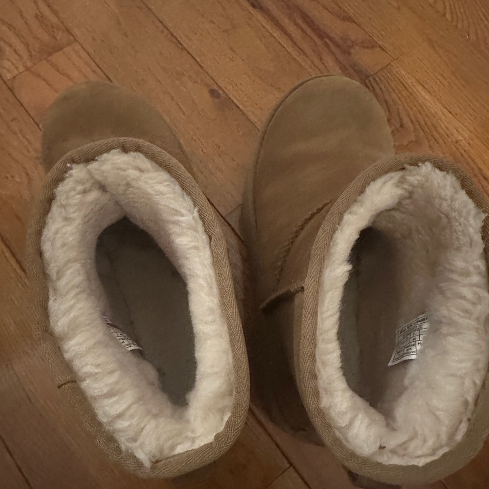 UGG Tan Sheepskin Lined Boots